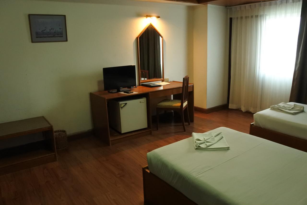 Aparthotel Supanich Railway Station Čiang Mai Exteriér fotografie